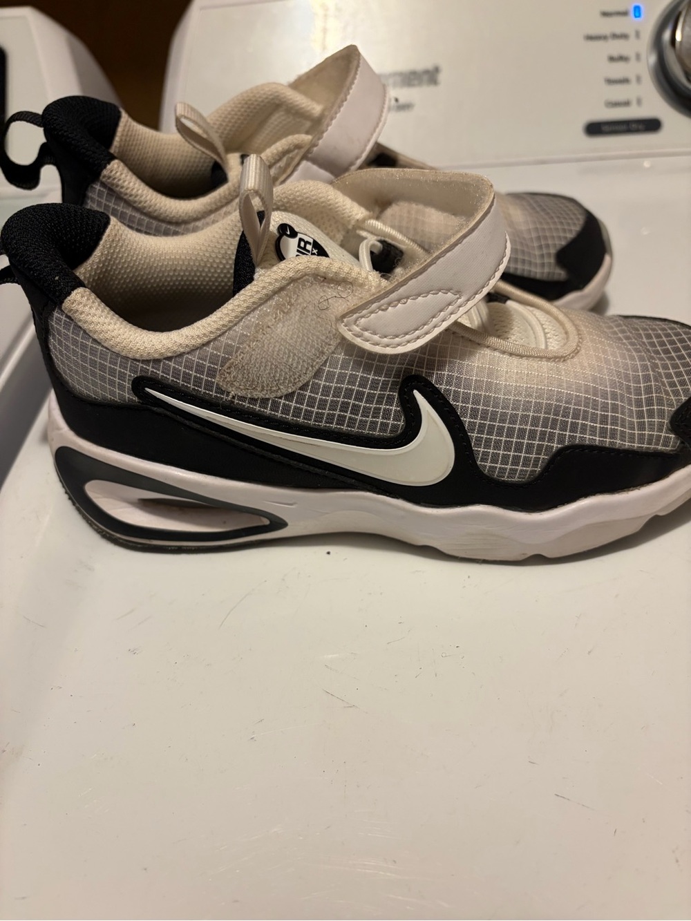Nike Kids Black and White Velcro Sneakers - Picture 4 of 5